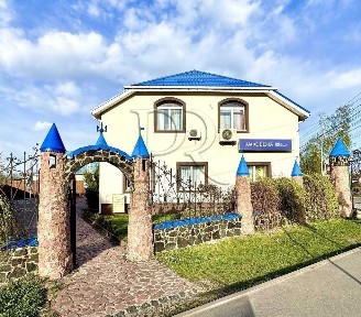 Продажа дома 272 м², Свято-Покровская ул.
