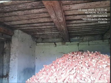 Буд конюшні Чернівецька обл. с. Луковиця, вул. Сафрюка В., буд. 43