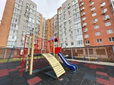 Продам 73 метри 2 к. кв новобудова Добробут, Слобожанский, Правда