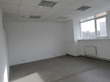 Київ, Подільський, вулиця Автозаводська 24