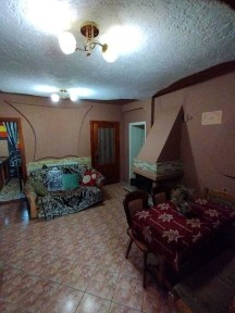 продам житловий будинок Берегово неподалік