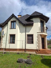 Продається будинок с. Порадівка Фастівський р-н Київська обл.
