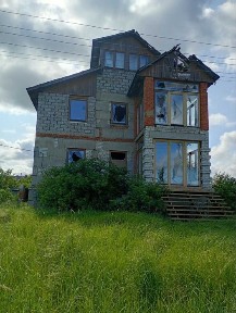 Продам дом коттедж -550м2 15 соток ближайший пригород