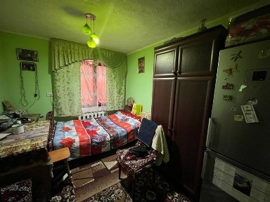 Продається 3-кімнатна квартира по вул. Січових Стрільців