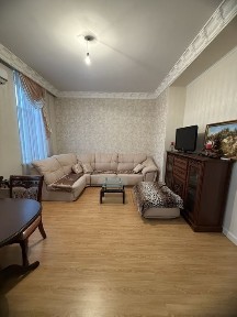 Ексклюзив! Продаж 3 кімнатноі квартири на Холодній горі, сталінка