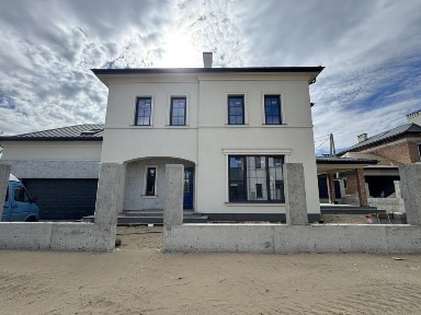 Продаж Котеджу с Бірки в котеджному містечку