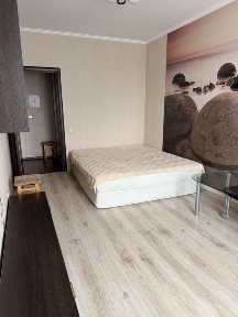 Київ, Деснянський, вулиця Миколи Закревського 42а