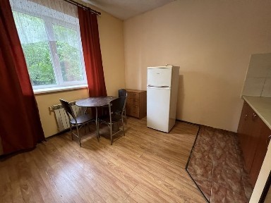 Однокімнатна квартира на Софіївській Борщагівці вул. Київська косметичний ремонт 5 хв до Києва