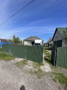 Продам будинок с Атаки