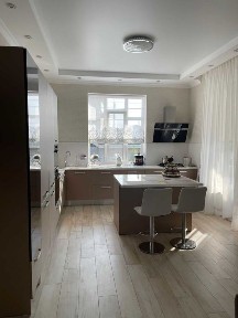 Продам дом 165 кв. м., спуск Жилярди