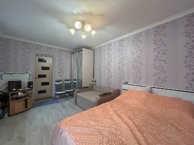 Частина будинку по вул. І. Сльоти