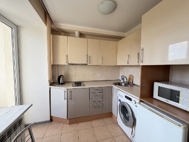 Продам 1к квартиру около метро Спортивная