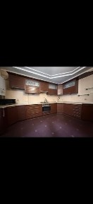 Трьохкімнатна квартира в районі Порт сіті