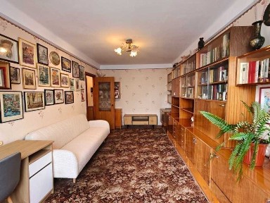 Киев, Соборности просп., 3Б