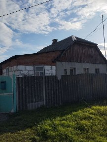 Продам будинок під ремонт у Нововодолазькому районі Харківської облас