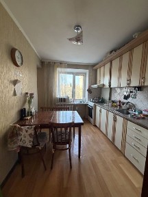 Продаж 3 х кімн квартири в центрі міста