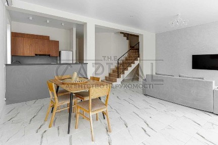 Продаж / Будинок / 166 м2 / Деснянський район / вул. Путивльська