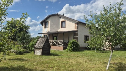 Буда Бабинецька - продам комфортний будинок для сім'ї.