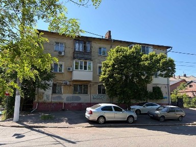 Простора 2-кімнатна квартира з газом у центрі Одеси 15 хв до Дерибасівської поруч сквер 798 у о за м²