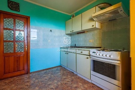Продаж 3-кімнатної квартири 73.7 м², Миколи Садовського вул., 12