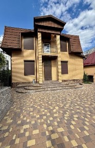 Оренда Комерція 97-290 м², Обухів - Школа