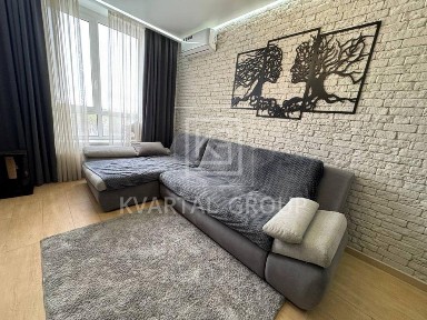 Продам 80 м² з якісним ремонтом в ЖК Грін Сайд