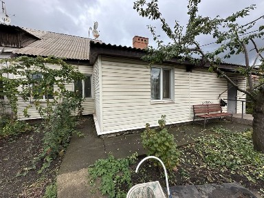 Продам будинок вул. Рокувата