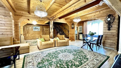 Продаж еко будинку з власним озером та соснами на території
