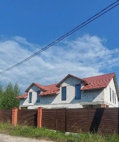 Старі Петрівці, будинок-дуплекс 185 кв. м з документами.