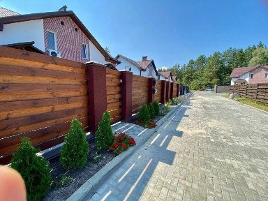 Газифікований, цегляний будинок з ділянкою 3,5 сотки