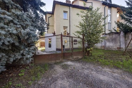 Продаж будинку з ділянкою кн. Ольги-Виноградна
