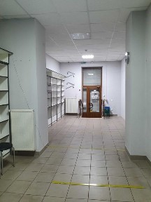 Продаж фасадного комерційного приміщення по вул. Васильківського, 1