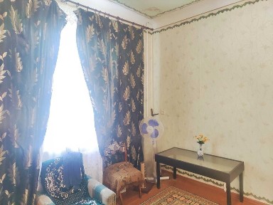 Продаж 3 кімнатної «Сталінки» на 96 Кварталі