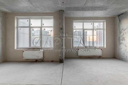 Продаж квартири в Новопечерські Липки площею 84м2 вул. Драгомирова, 1-20а.