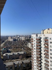 Київ, Дніпровський, Макаренко 1А