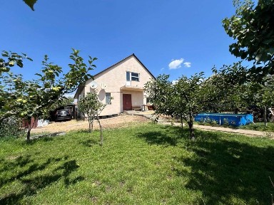 Продається новий будинок, евроремонт, 4 кім, 9 сот, Корабельний. Q