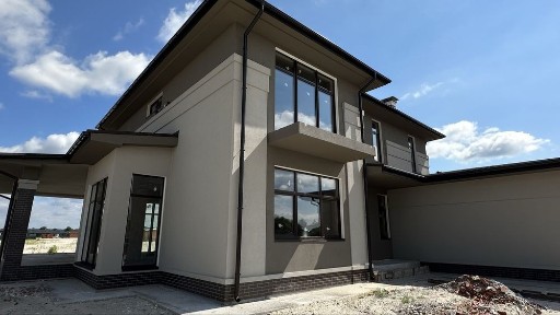 * Преміальний будинок у КМ <a href='/newbuilding/6223/view/kg-zoloche'>Zoloche</a> | 181 м² | 8 соток | Без комісії