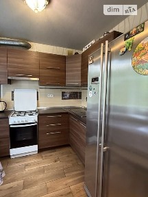 Станція Лоцманська вулиця, район Соборний, Дніпро, вул. Станція Лоцманська 14 • ID 34322881