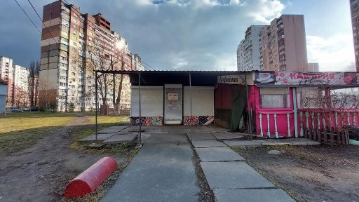 Оренда на пр-ті. Червоної Калини, 4 приміщення на 15 м², без комісії