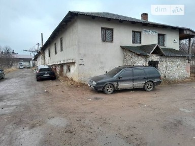 Продаж комерційного приміщення на вул. Дрогобицька 42, площа 1950 кв. м • ID 32767906