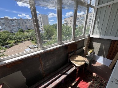 Двокімнатна квартира без меблів 4 школа