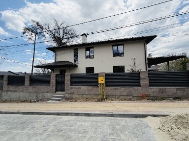 Ірпінь, Тищенка 10