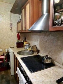 Продам 2 к. гостинку район Одеська