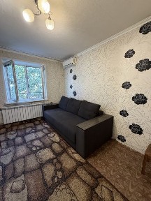 Продам 1-к квартиру пр Богдана Хмельницького, 167