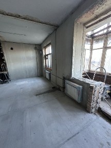 Продам однокомнатную квартиру СТАЛИНКА на Пионере