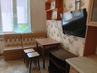 Оренда 2-кімнатної квартири 82 м² на Дніпровській набережній, 19В. До метро Осокорки 15 хвилин пішки, Дарницький район Києва