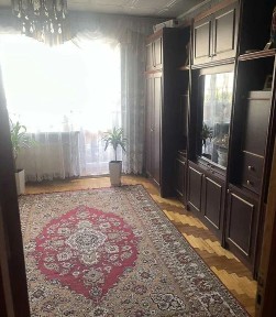 Продаж 3к квартири 64.7 кв. м на вул. Симоненка Василя