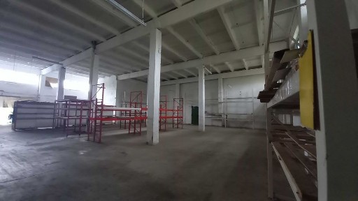 Складське приміщення з холодильними камерами