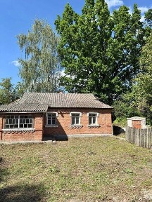 Продаж будинку с. Іванів земельна ділянка 15с