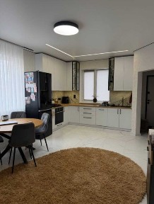 Продається дуплекс в Агрономічному